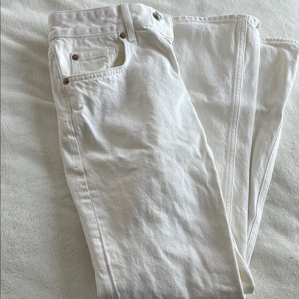 H&M White Straight Leg Jeans Crisp Denim